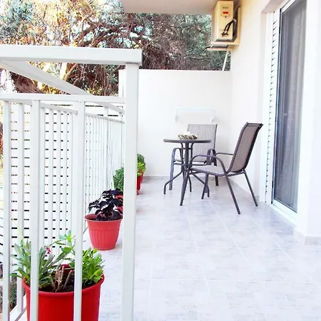 בית הארחה Era