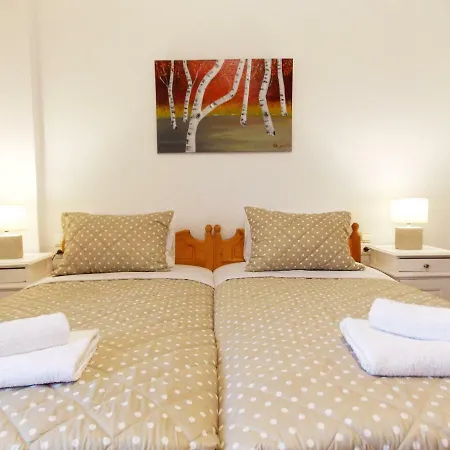 Era בית הארחה העיירה סקיאתוס